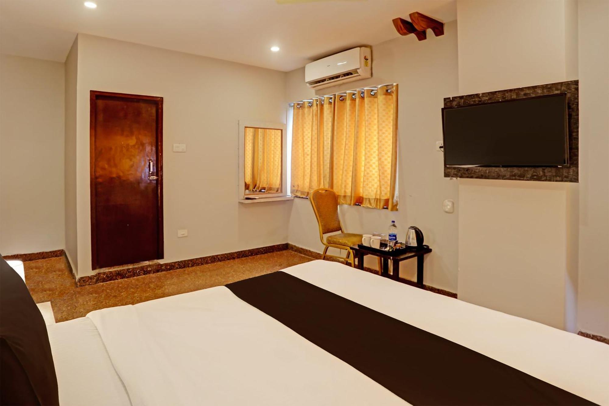 Super Townhouse Vaishnavi Ξενοδοχείο Secundurabad Εξωτερικό φωτογραφία